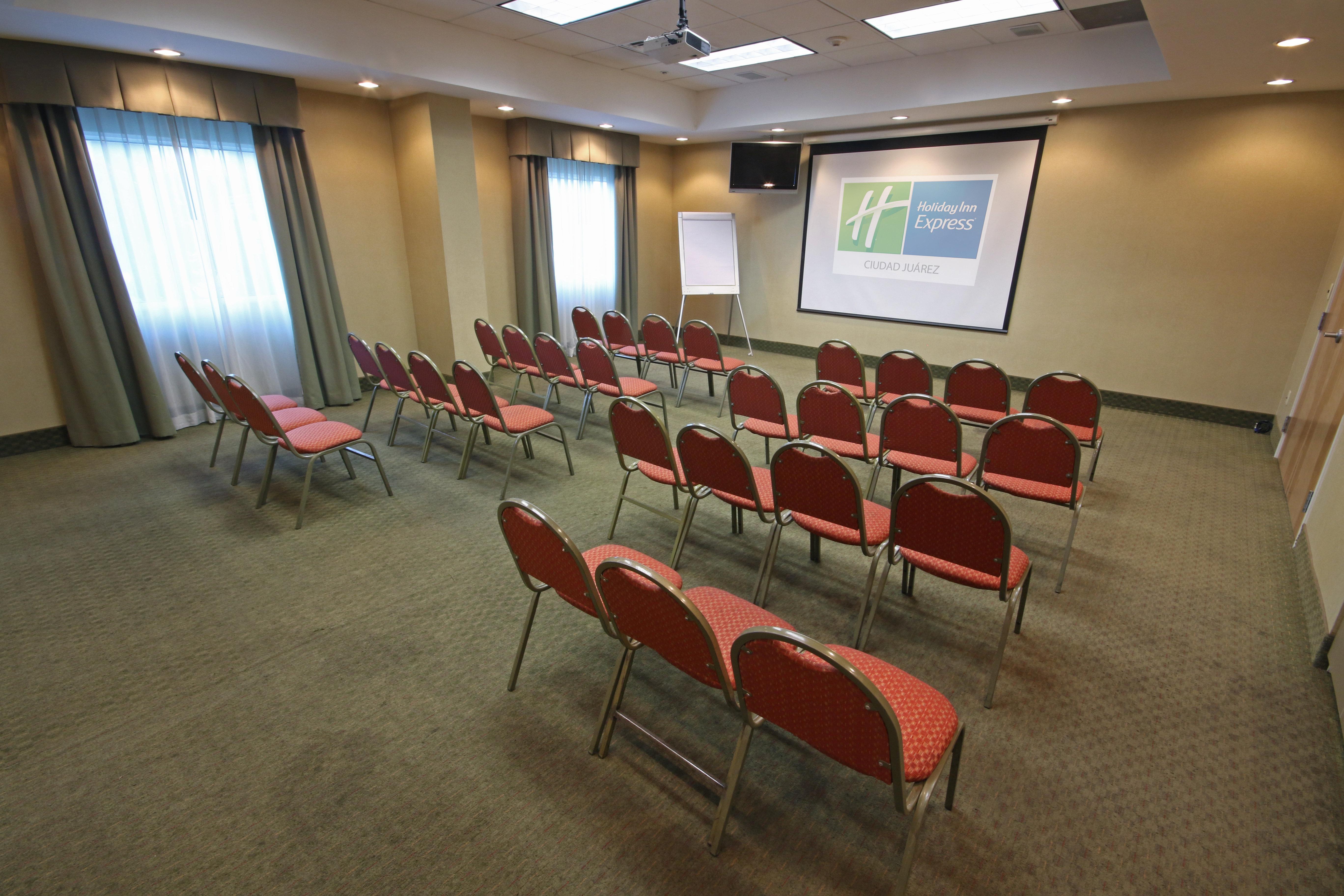Holiday Inn Express Hotel & Suites Cd. Juarez - Las Misiones By Ihg Exterior photo