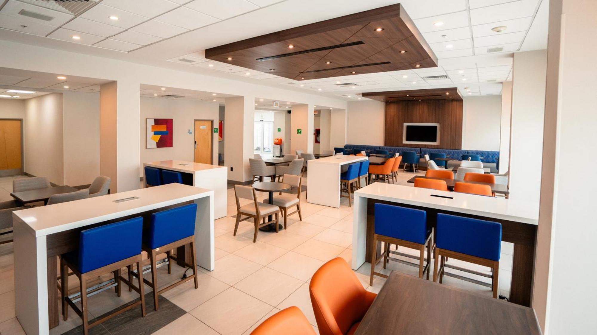 Holiday Inn Express Hotel & Suites Cd. Juarez - Las Misiones By Ihg Exterior photo