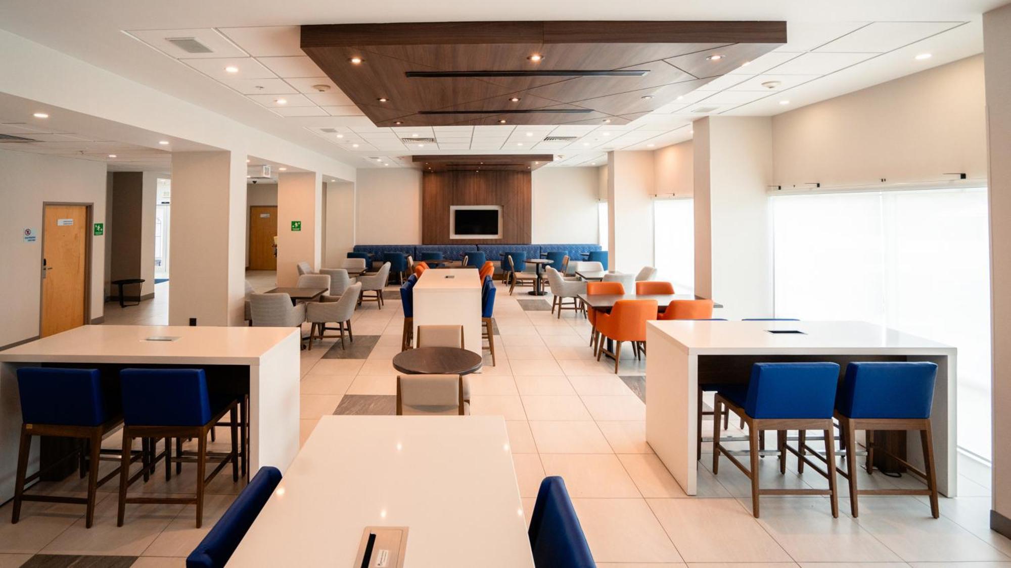 Holiday Inn Express Hotel & Suites Cd. Juarez - Las Misiones By Ihg Exterior photo